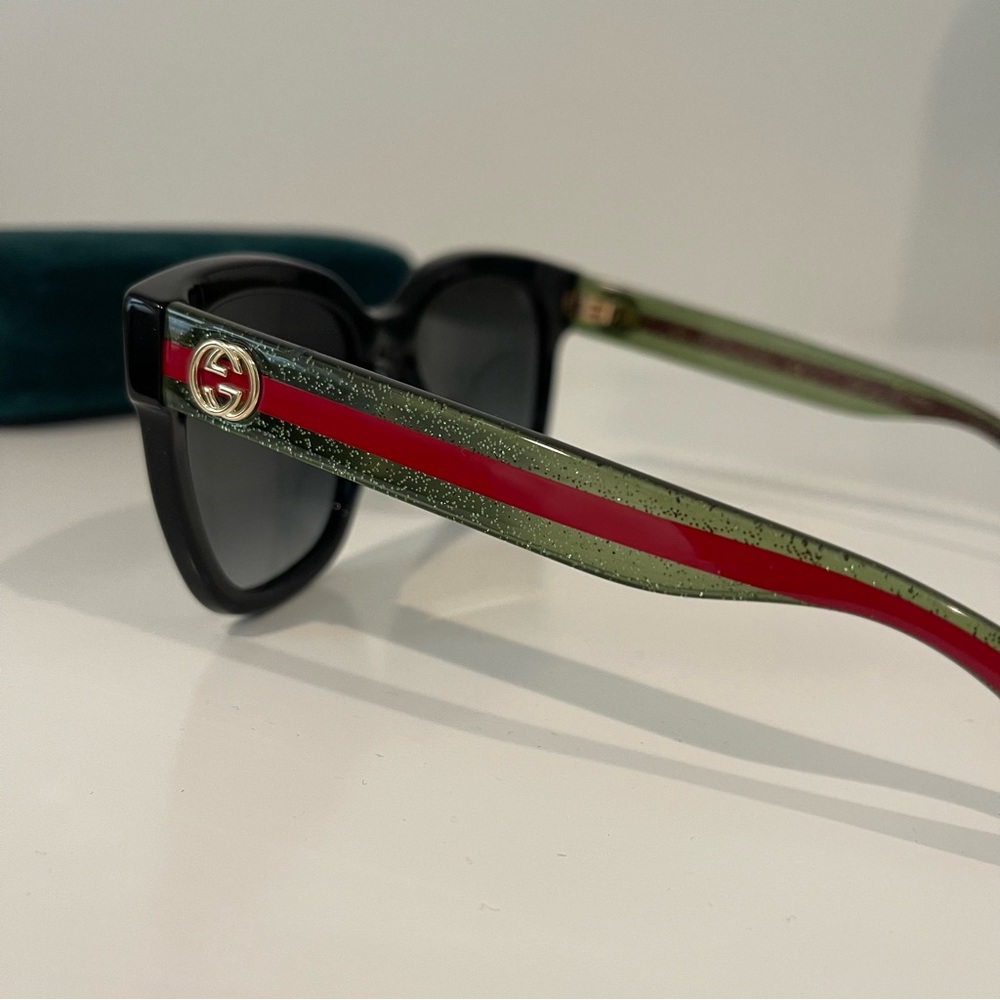 Gucci sunglasses